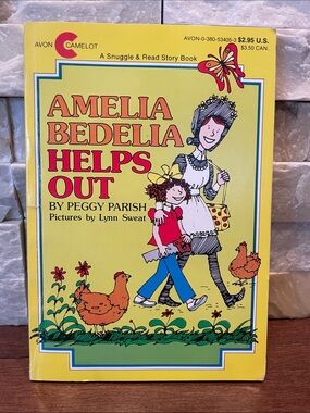 Amelia Bedelia Helps Out - Yellow Kids Story Book
